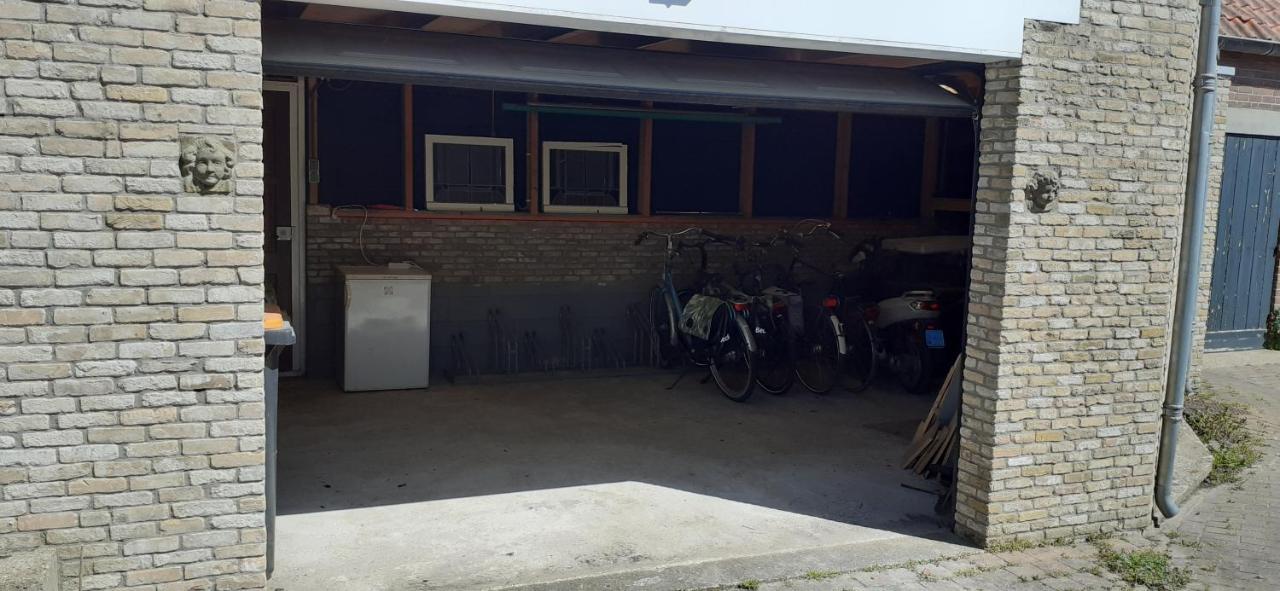 Appartement "Hartje Haamstede" เบิร์กฮามสเตเดอ ภายนอก รูปภาพ